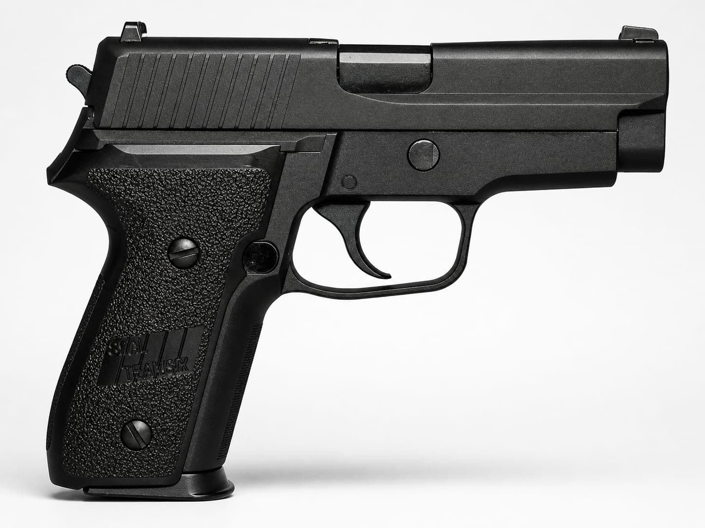 Sig Sauer з кобурою