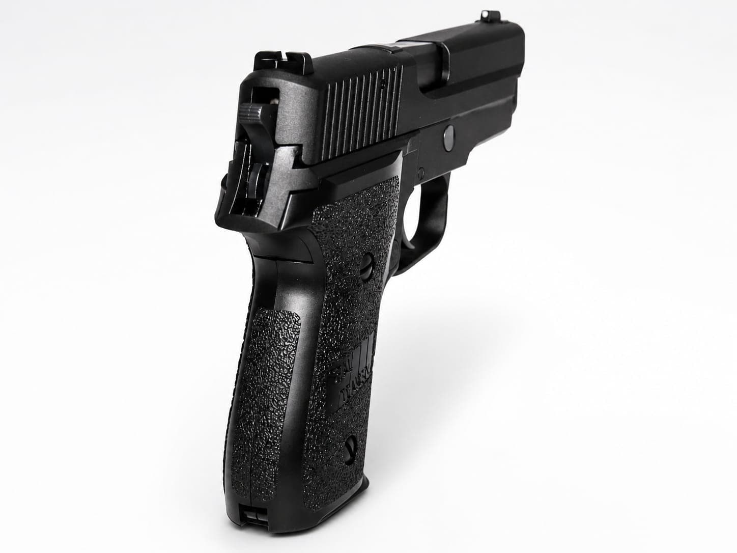 Sig Sauer з кобурою